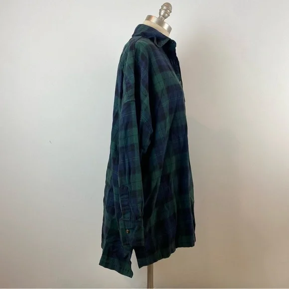 Nasty Gal Oversized Plaid Flannel Shirt - Picture 3 of 8